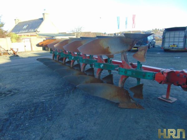 Kverneland PB100 7 Furrow Plough (Used) 11034619